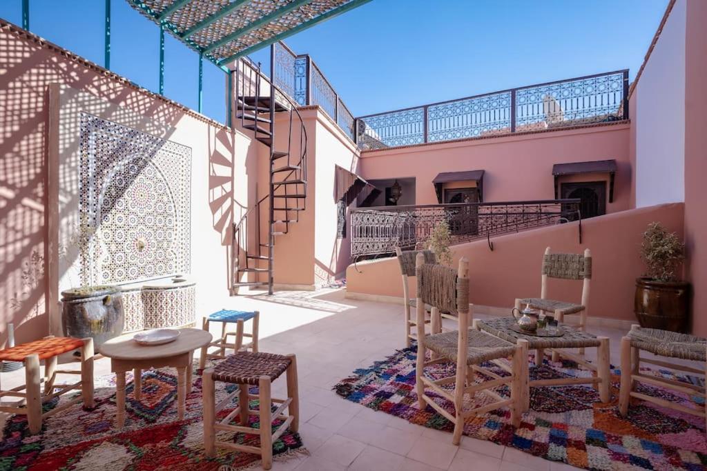 Paisible Riad Privatif Au Coeur De Marrakech มาร์ราเกช ภายนอก รูปภาพ